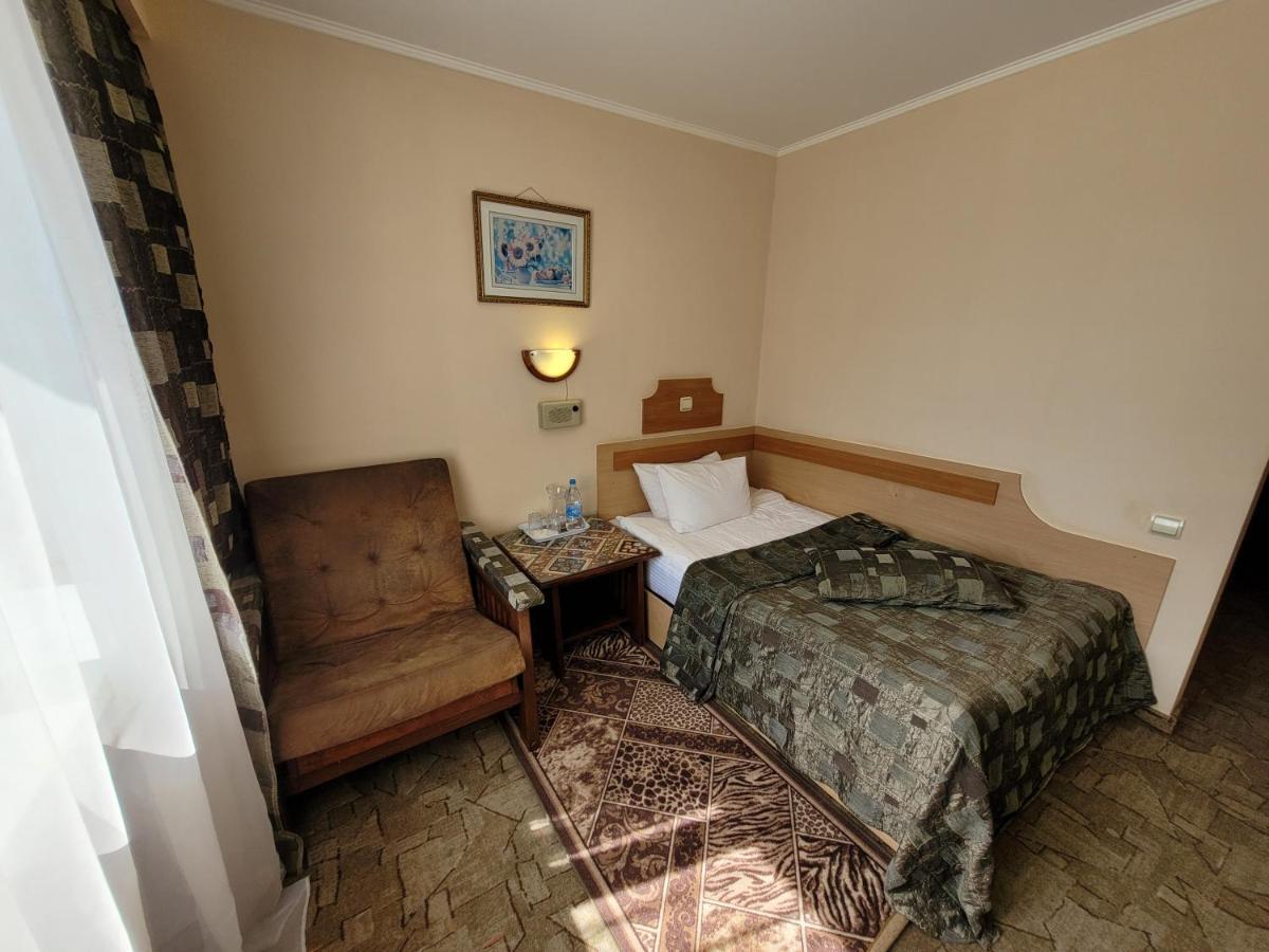 Ilek Hotel, Гостиница ИЛЕК Актобе Экстерьер фото