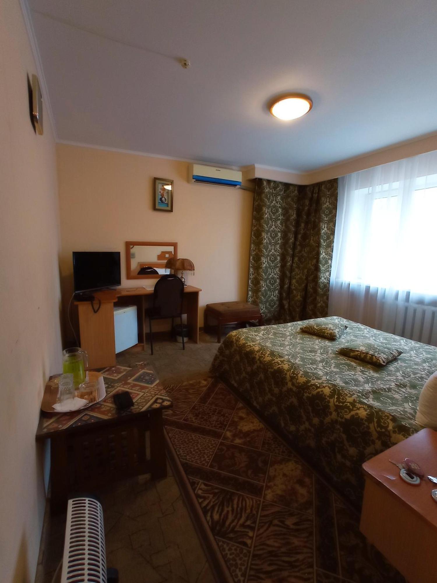 Ilek Hotel, Гостиница ИЛЕК Актобе Экстерьер фото