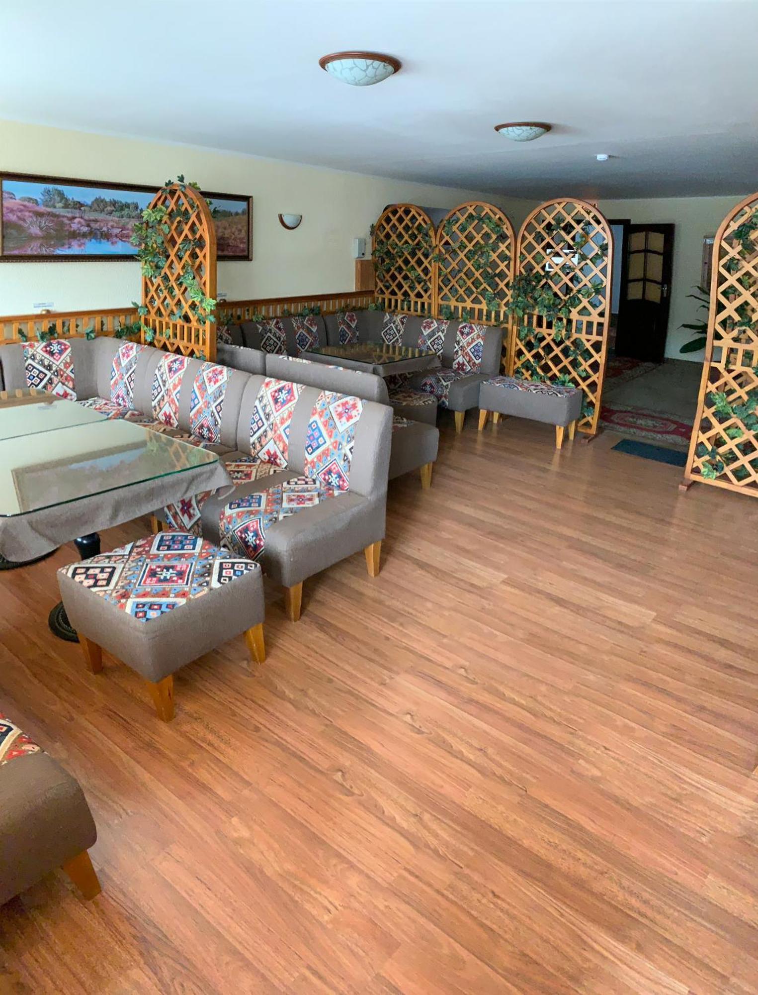 Ilek Hotel, Гостиница ИЛЕК Актобе Экстерьер фото