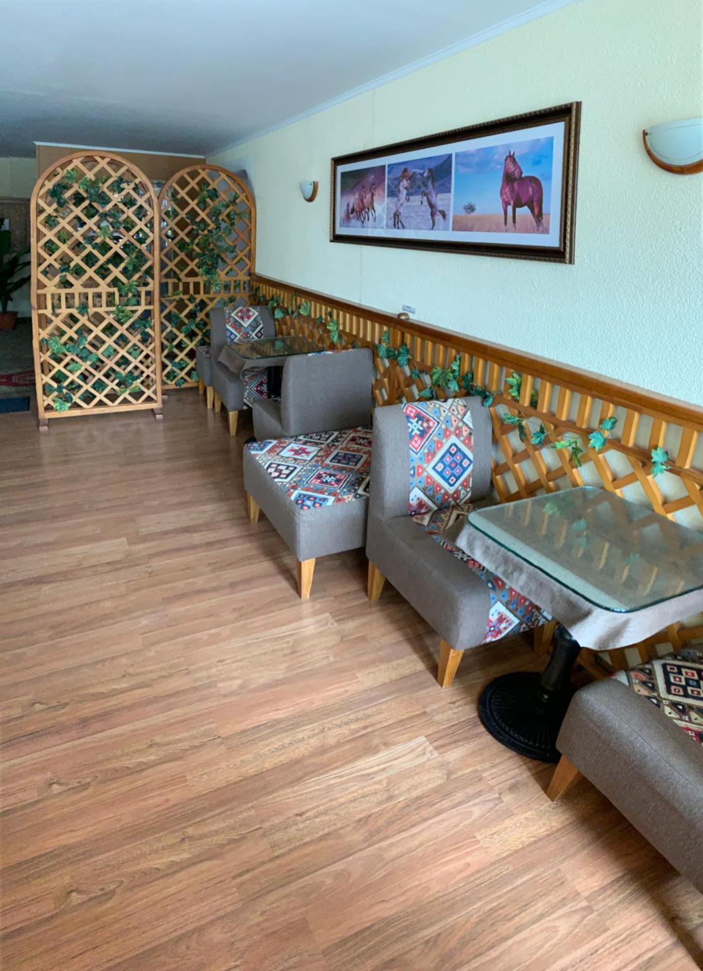 Ilek Hotel, Гостиница ИЛЕК Актобе Экстерьер фото