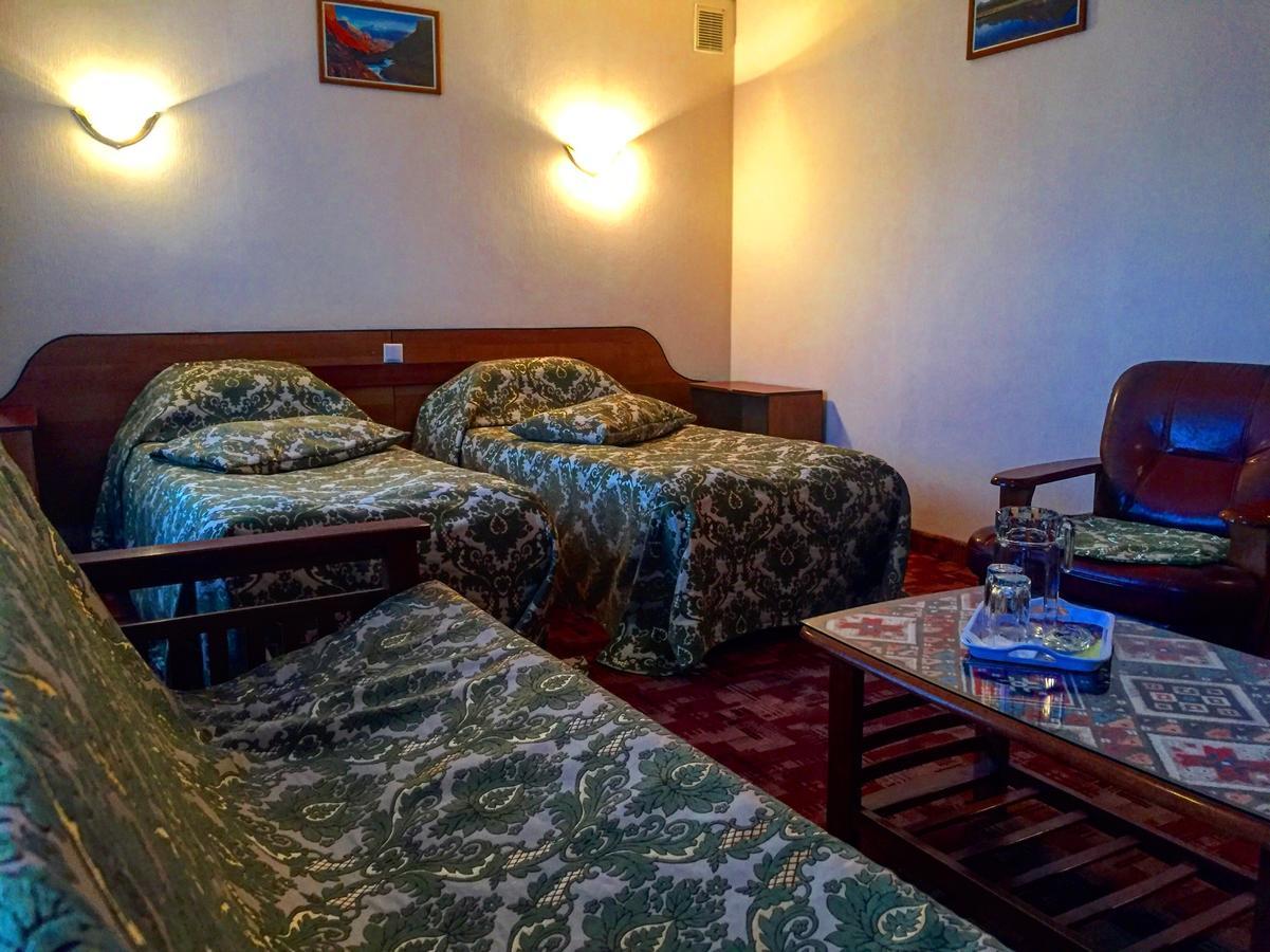 Ilek Hotel, Гостиница ИЛЕК Актобе Экстерьер фото