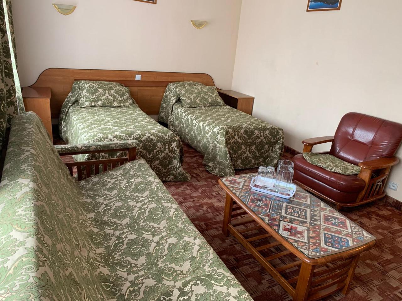 Ilek Hotel, Гостиница ИЛЕК Актобе Экстерьер фото
